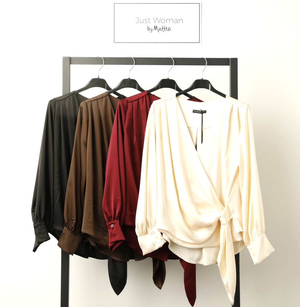 Just Woman by Matteo Acuto beige