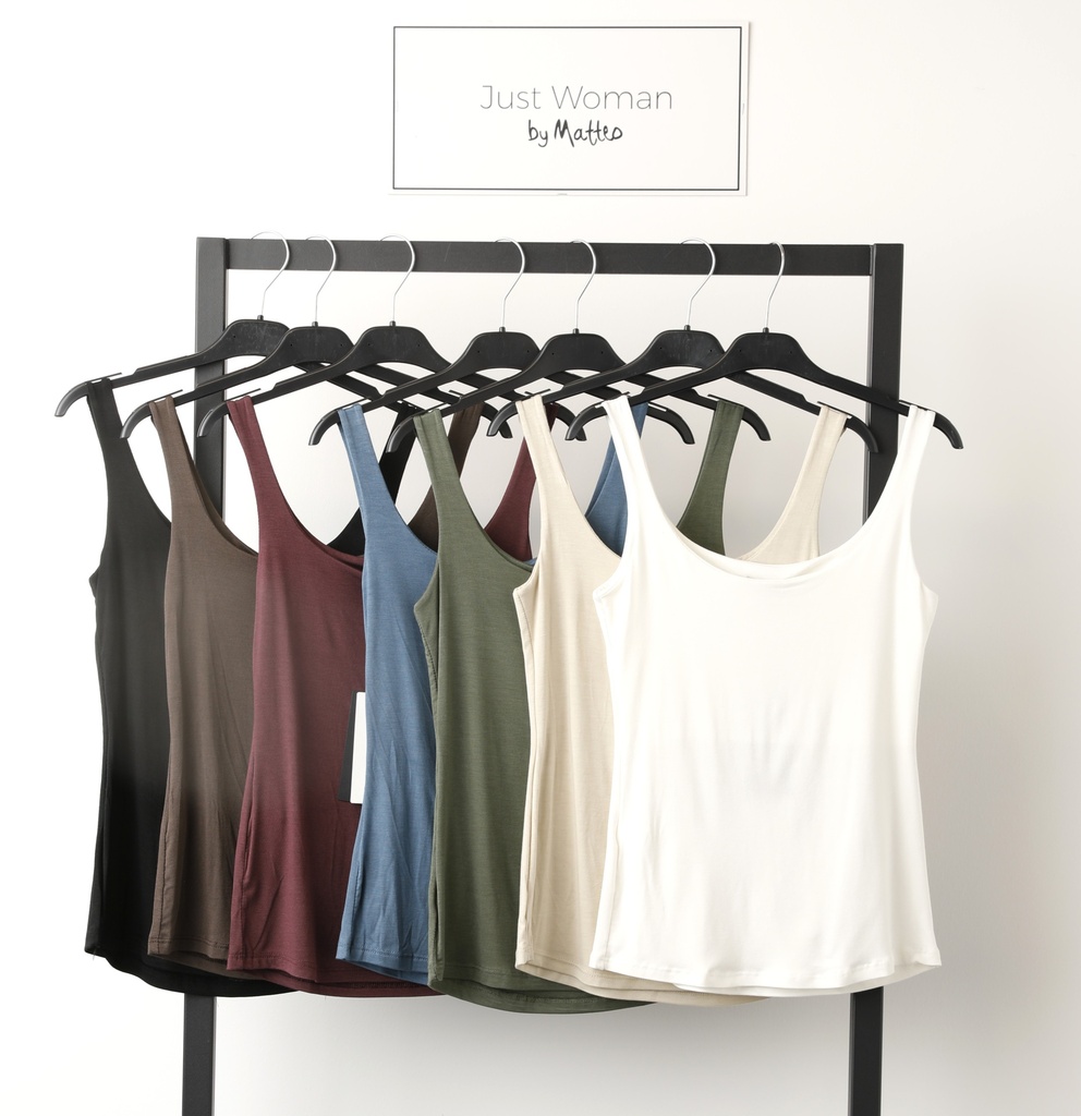 Just Woman by Matteo cengio tops Bordeaux