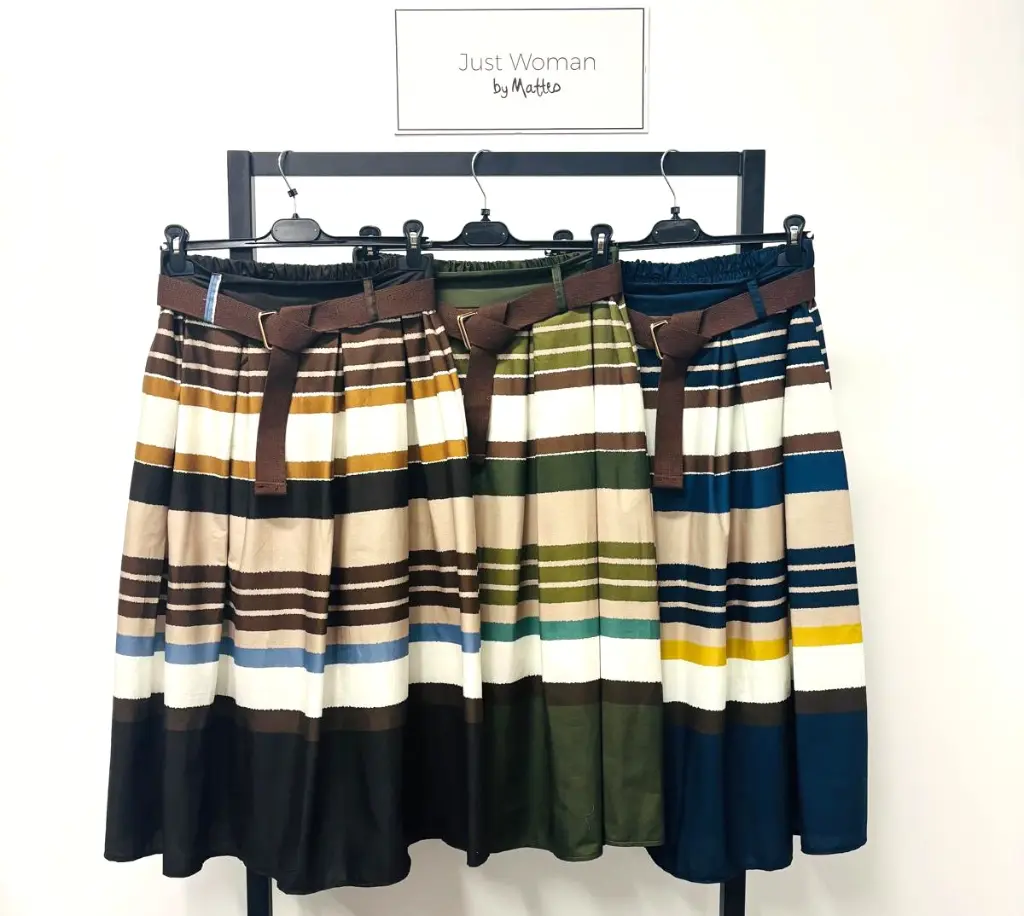 Just Woman by Matteo CESA lange rok met riem khaki