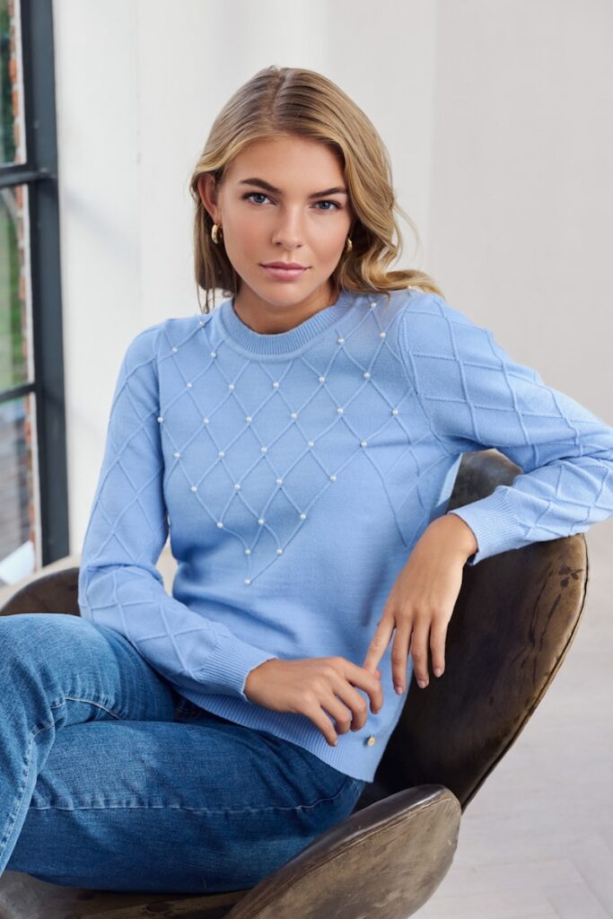 Micha pull met parels digonal off white